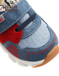 Babies, children, toddlers, functional sports shoes
