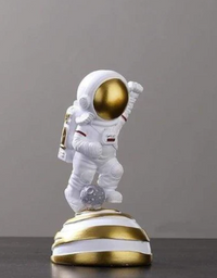 Creative Astronaut Desktop Astronaut Layout Home Decoration Furnishings
