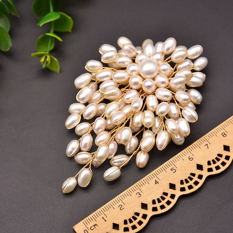 Handcrafted European Style Natural Pearl Brooch - Elegant Vintage Fashion Accessory