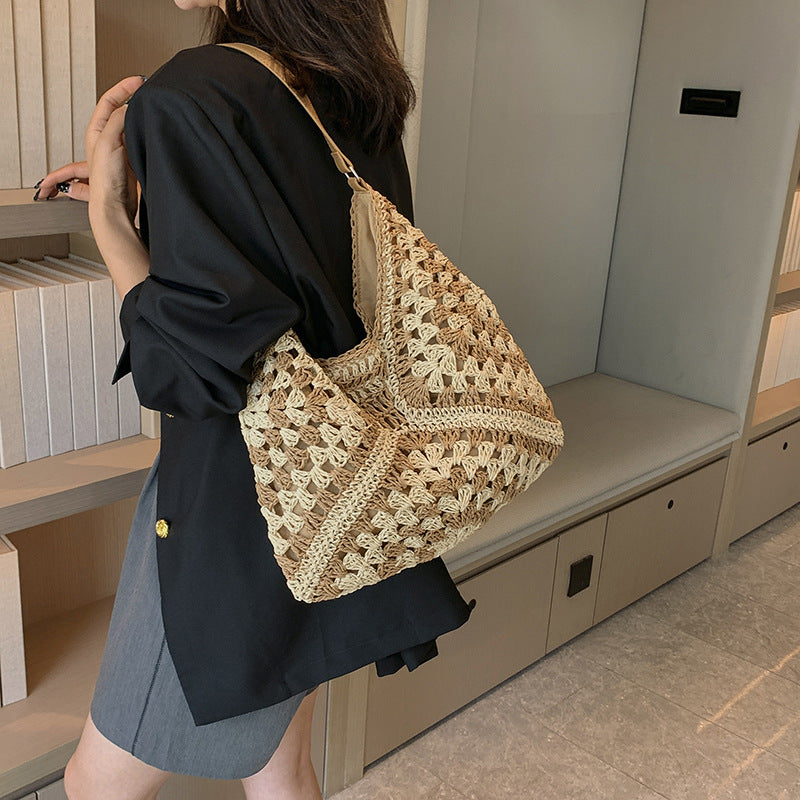 Young Girls Fashion Handmade Straw Woven Hollow Contrast Color Weave Shoulder Bag